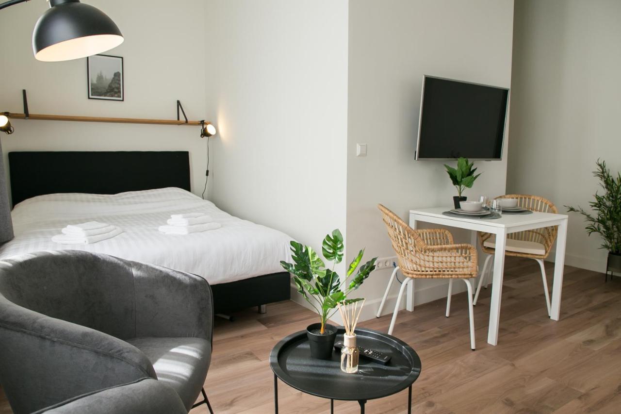Four Star - Keizerstraat * The Hague
